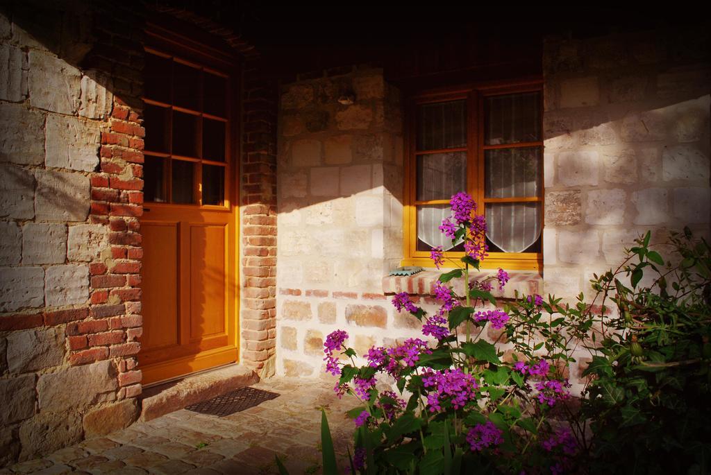 Chez Fifine Villa Mont-Saint-Eloi Cameră foto